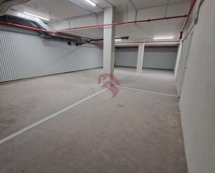 Garage for sale in Parque Victoria Eugenia