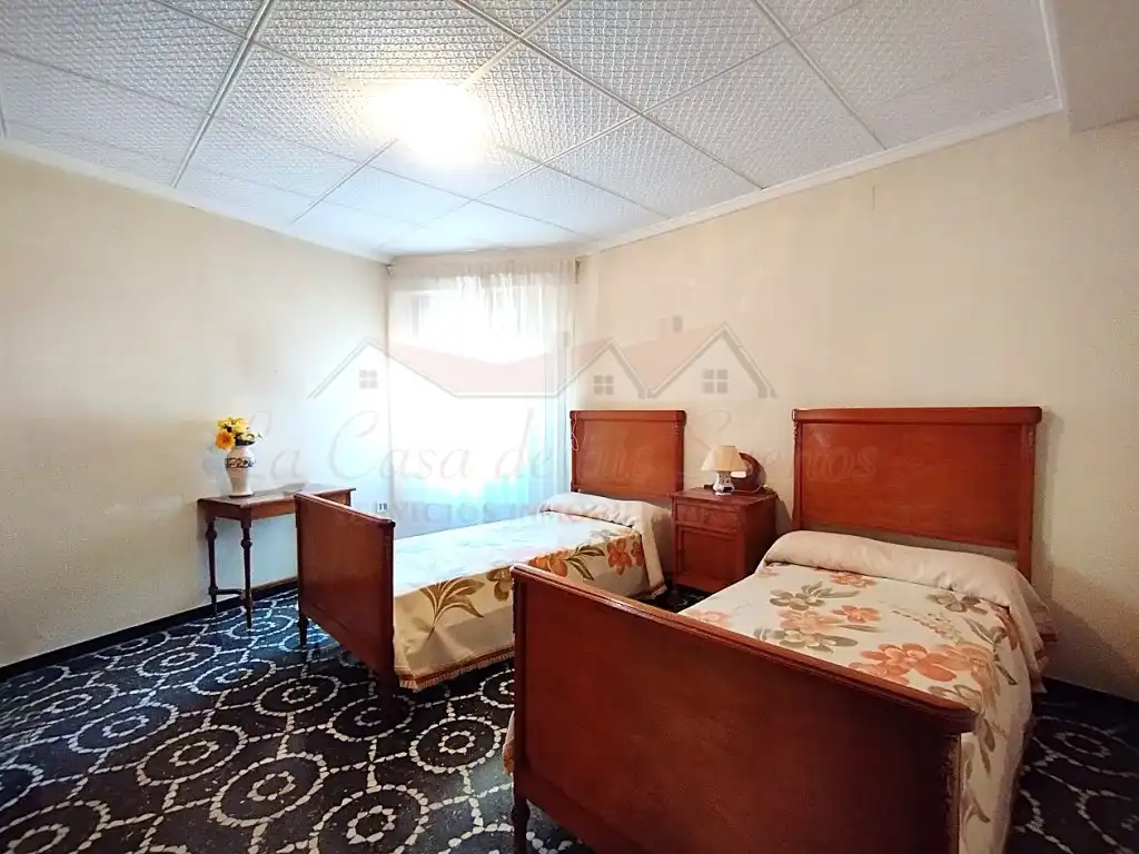 Schlafzimmer von Wohnung zum Verkauf in Sax
