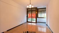 Exterior view of Flat for sale in L'Hospitalet de Llobregat  with Balcony