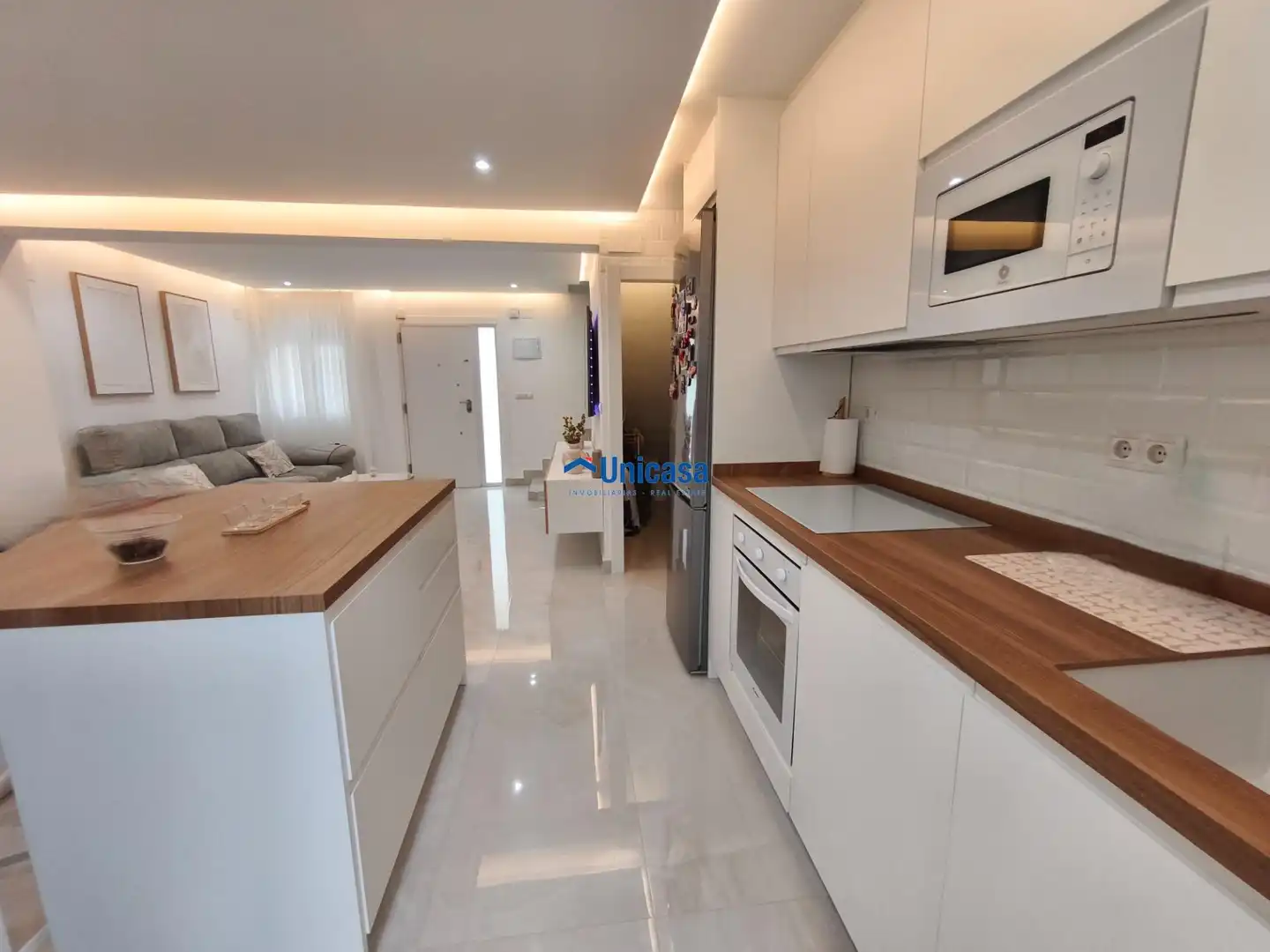 Cocina de Casa adosada en venta en Málaga