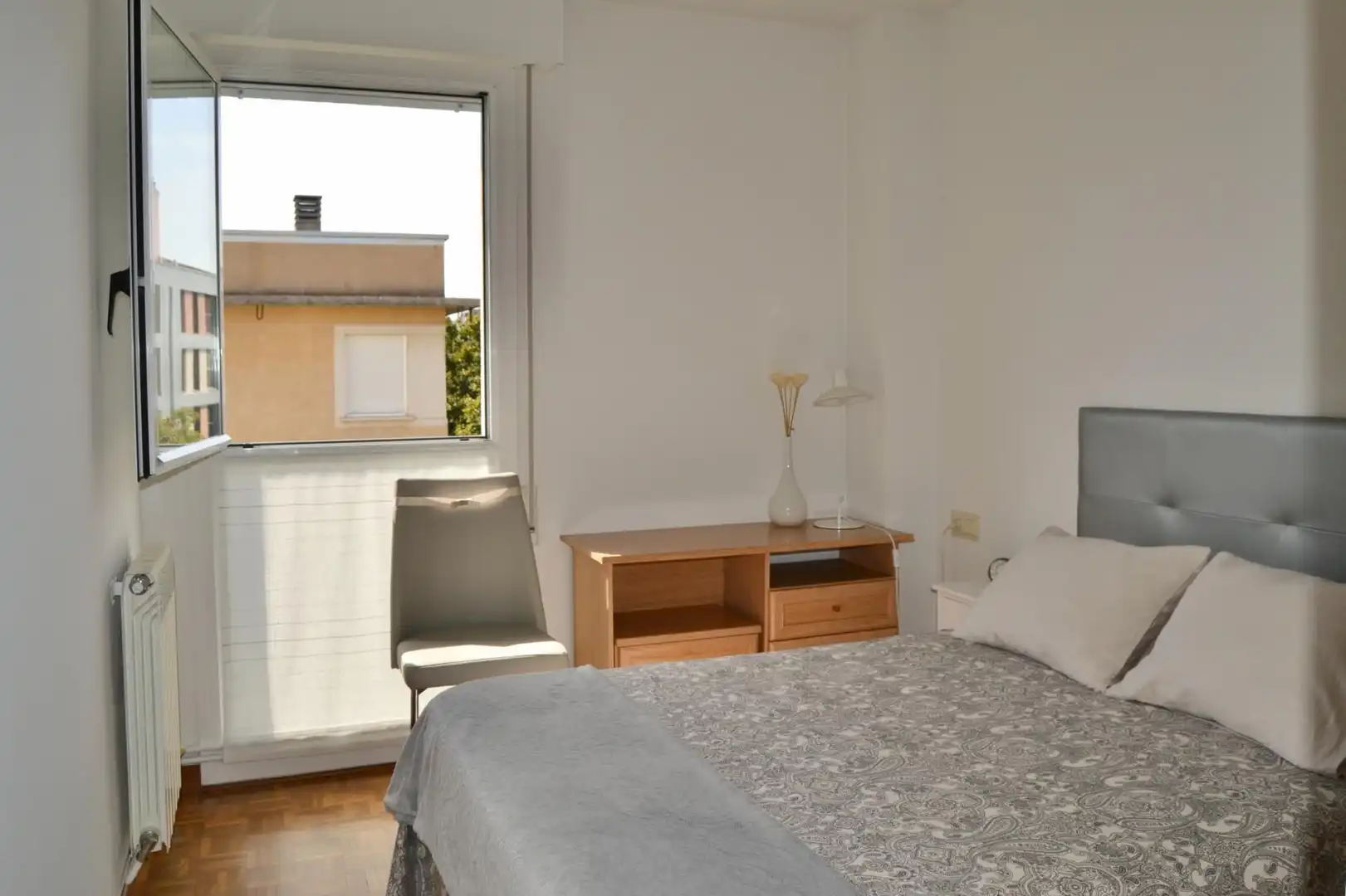 Habitación de Piso en venta en  Pamplona / Iruña con Parquet y Trastero