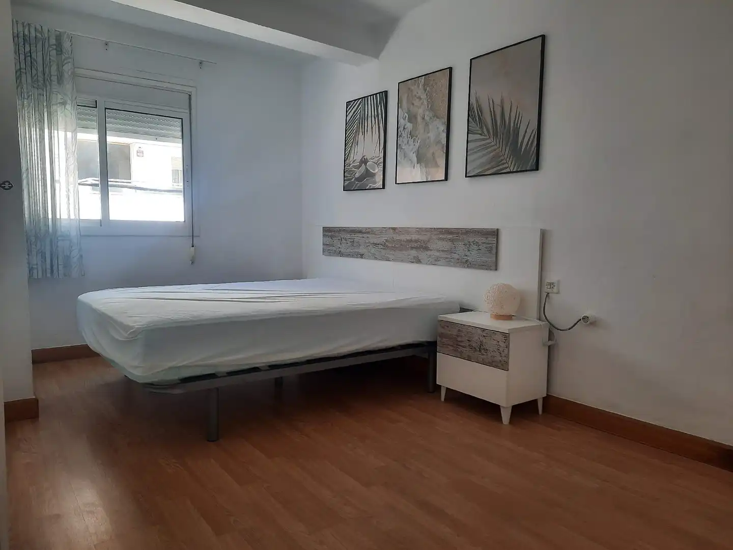 Dormitori de Apartament de lloguer en Salou amb Calefacció, Jardí privat i Terrassa