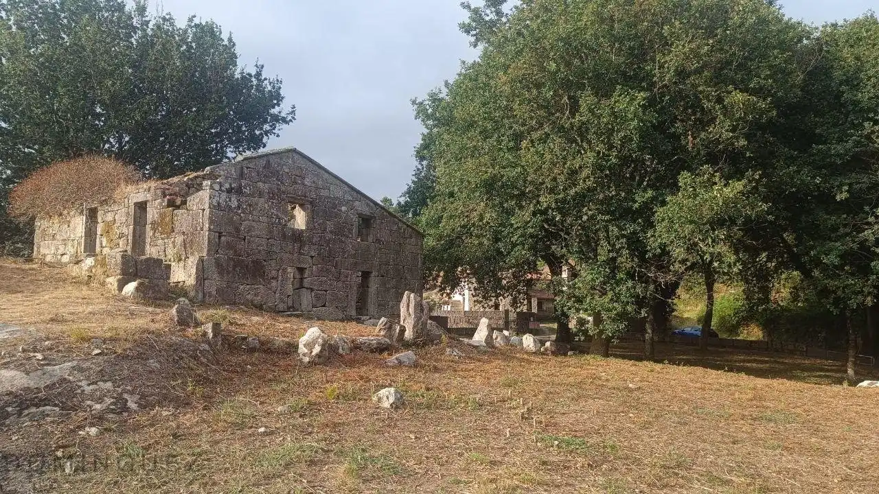 Finca rústica en venda en Redondela amb Calefacció i Jardí privat
