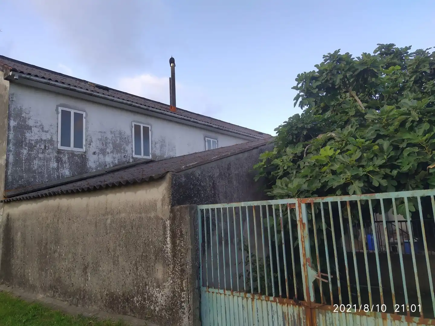 Vista exterior de Casa o chalet en venta en Carballo con Jardín privado y Trastero