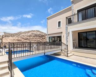 Piscina de Casa o xalet en venda en Granadilla de Abona amb Aire condicionat, Terrassa i Piscina