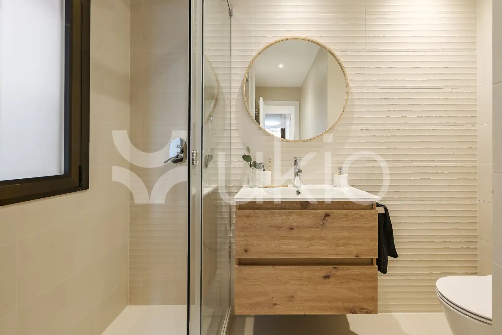 Badezimmer von Wohnungen zur Miete in Madrid mit Klimaanlage, Heizung und Möbliert