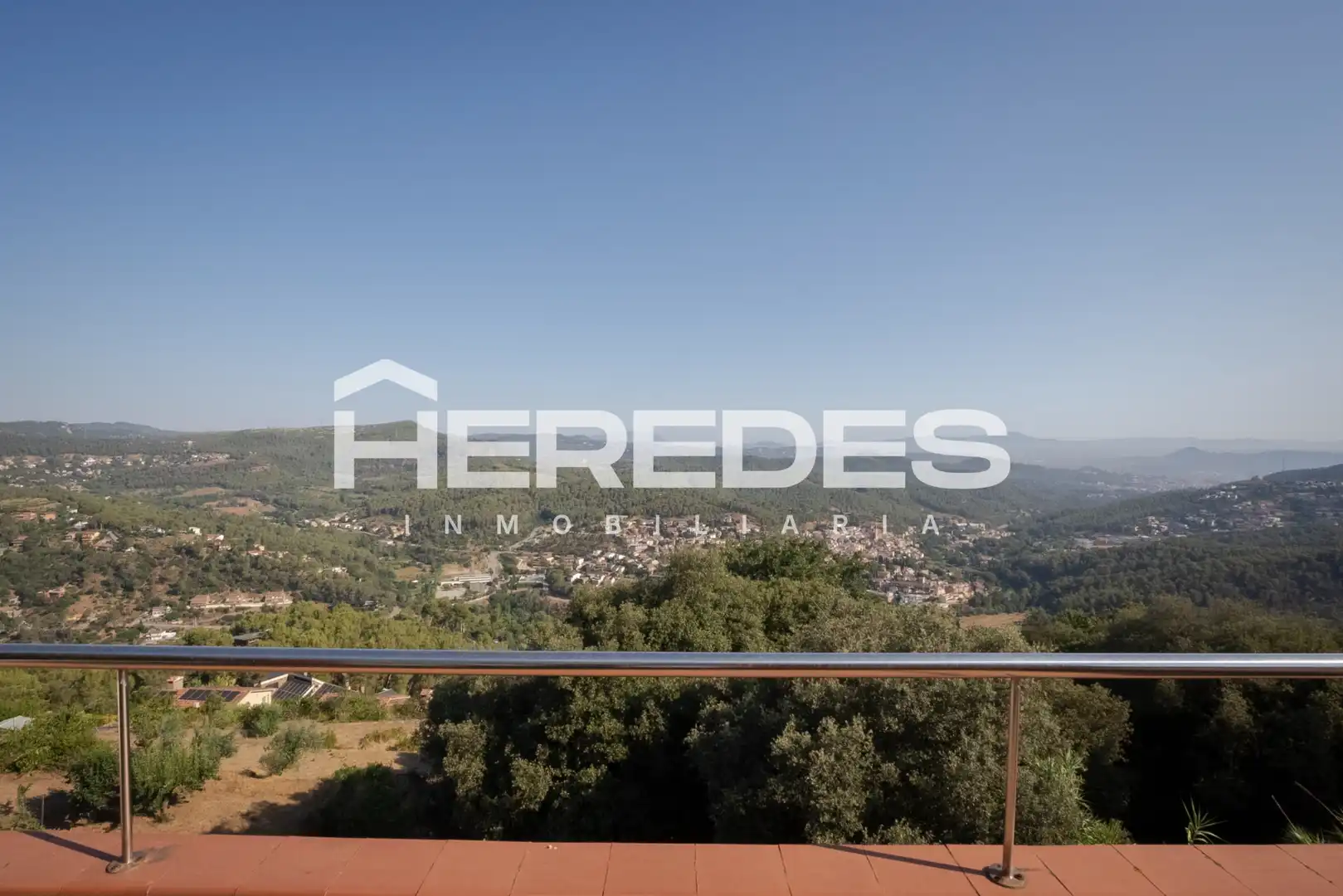 Terraza de Casa o chalet en venta en Torrelles de Llobregat con Calefacción, Jardín privado y Terraza