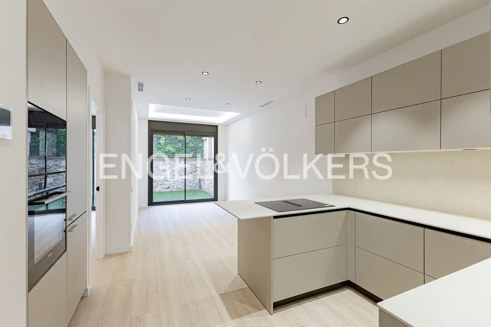 Kitchen of Flat for sale in Barcelona  with Air Conditioner, Heating and Private garden