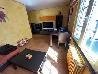 Sala d'estar de Apartament de lloguer en León Capital  amb Aire condicionat, Calefacció i Parquet
