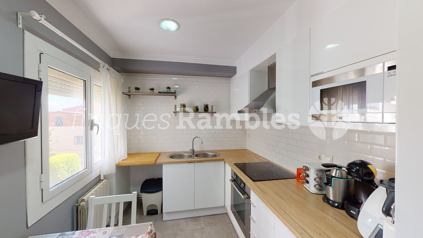 Kitchen of Flat for sale in Igualada  with Heating and Terrace