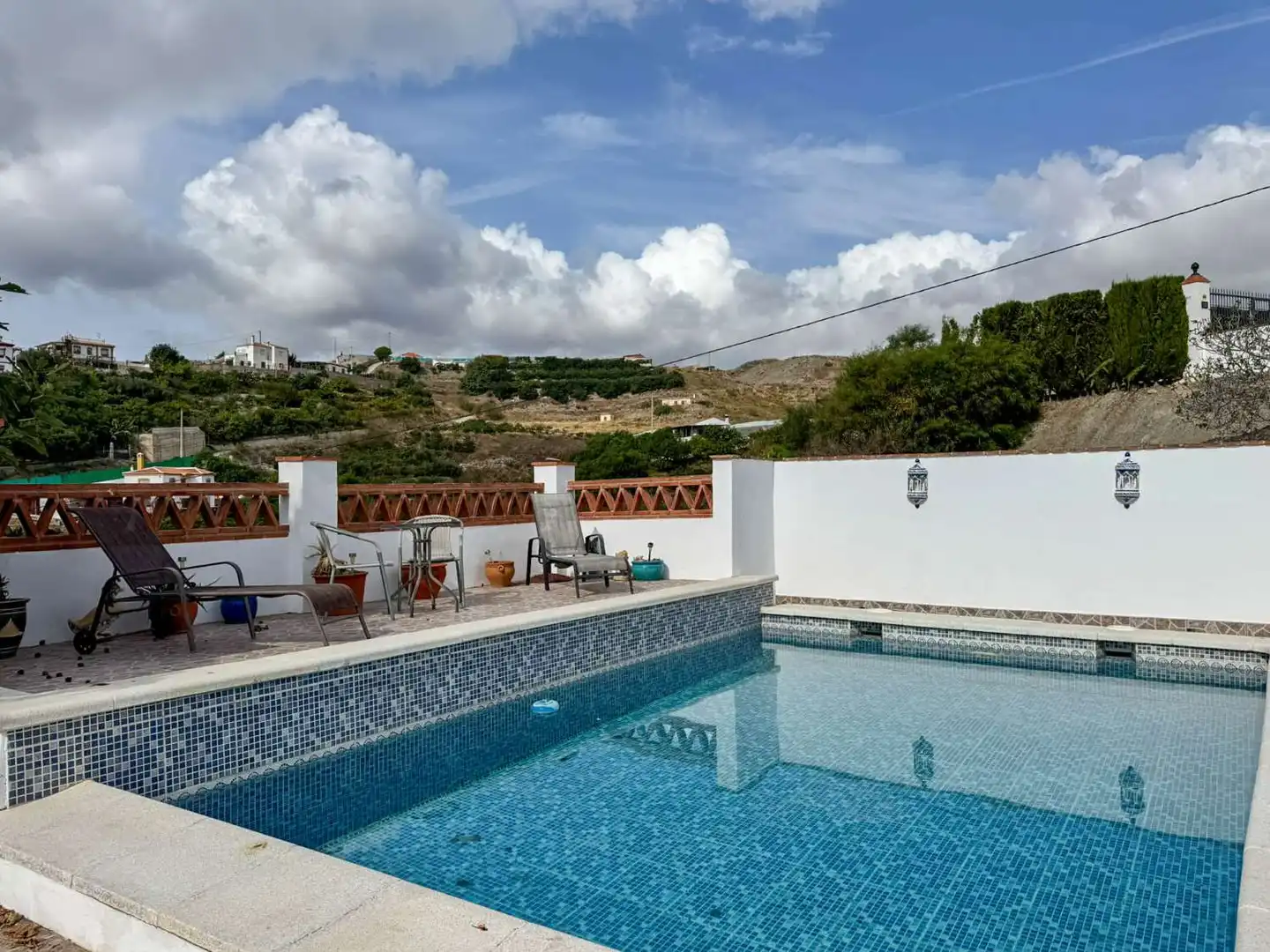Schwimmbecken von Country house zum Verkauf in Salobreña mit Klimaanlage, Terrasse und Abstellraum