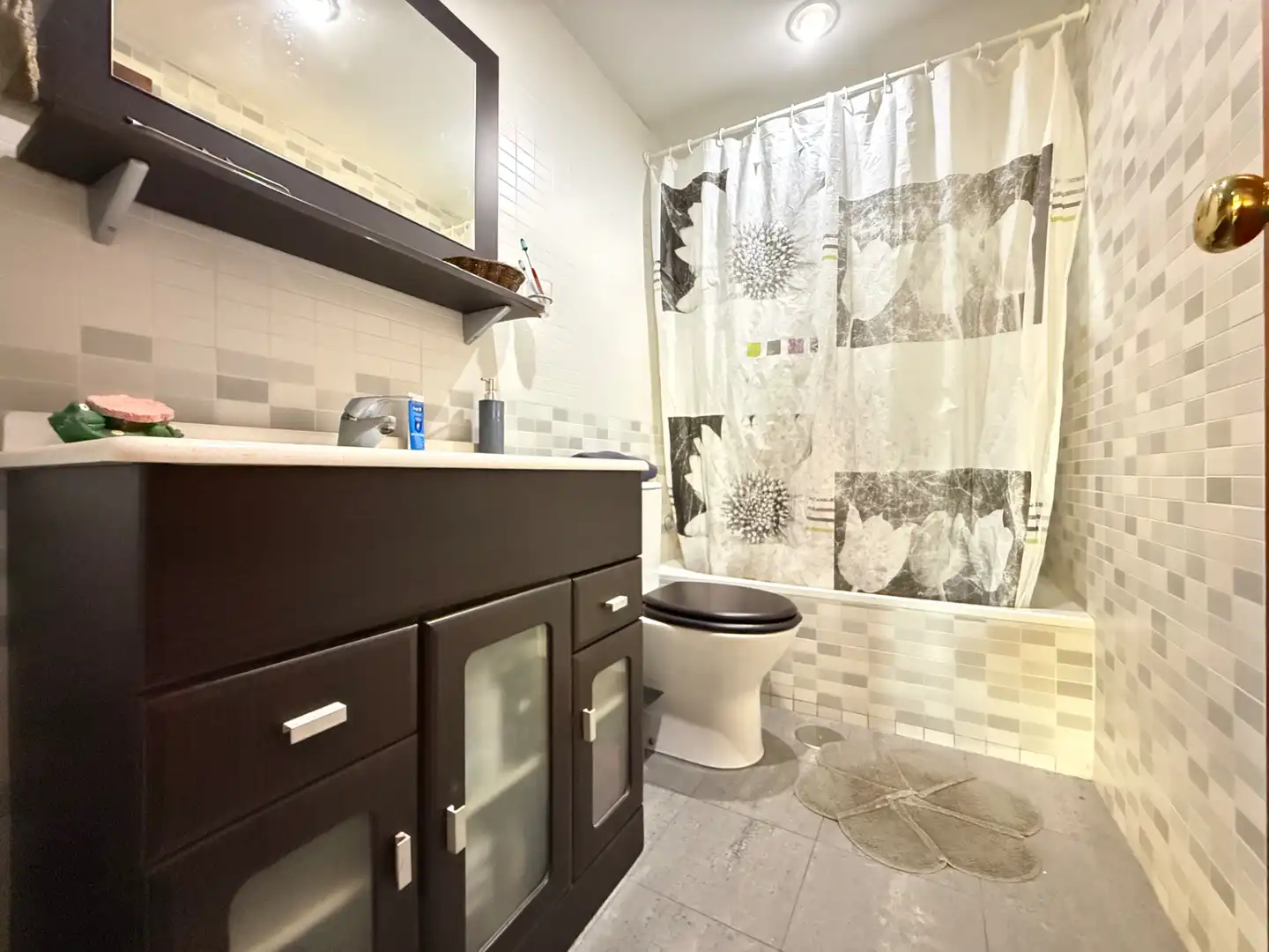 Baño de Piso en venta en Jerez de la Frontera con Aire acondicionado, Terraza y Piscina comunitaria