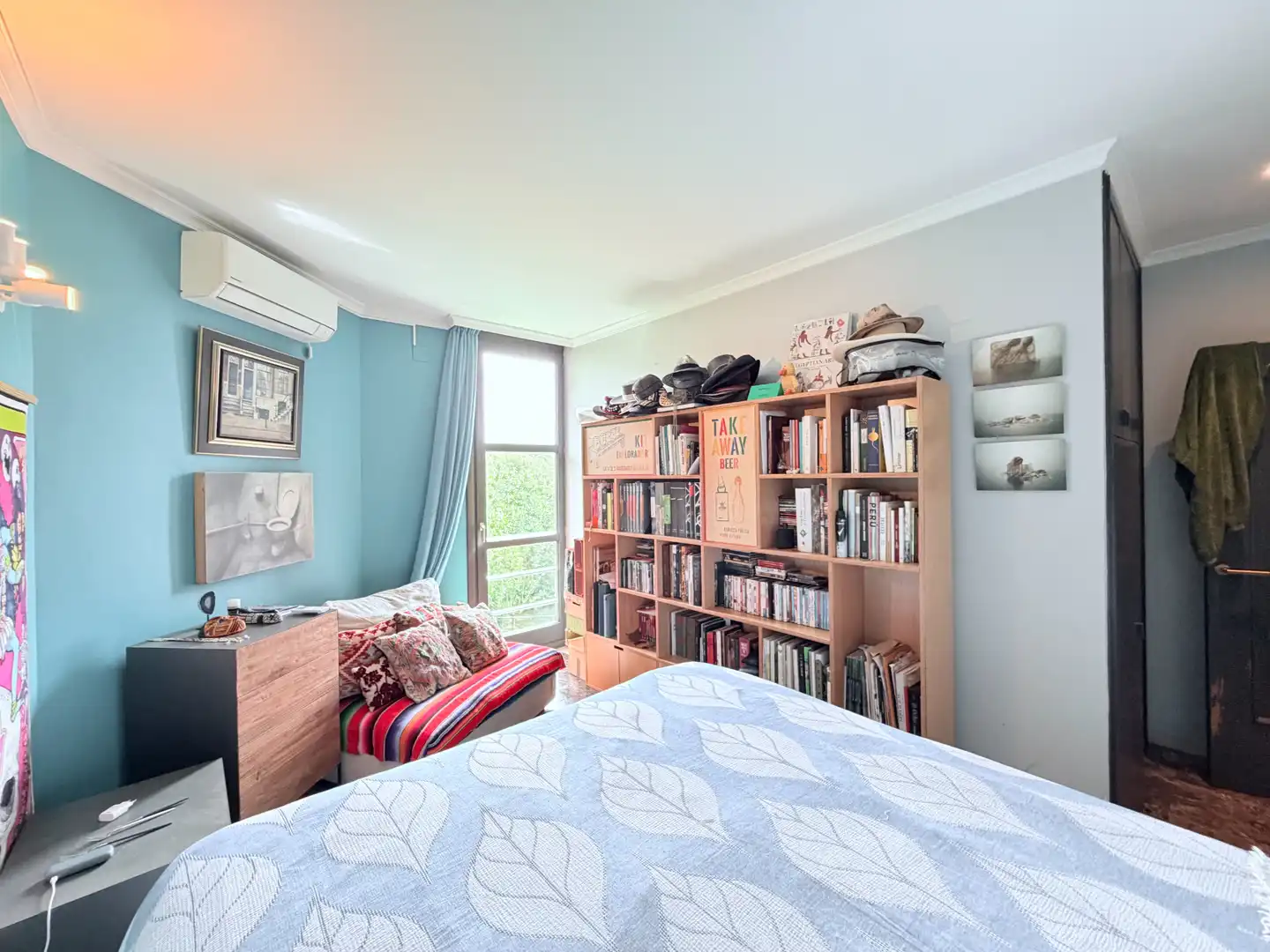 Schlafzimmer von Haus oder Chalet zum Verkauf in Castelldefels mit Klimaanlage, Heizung und Privatgarten
