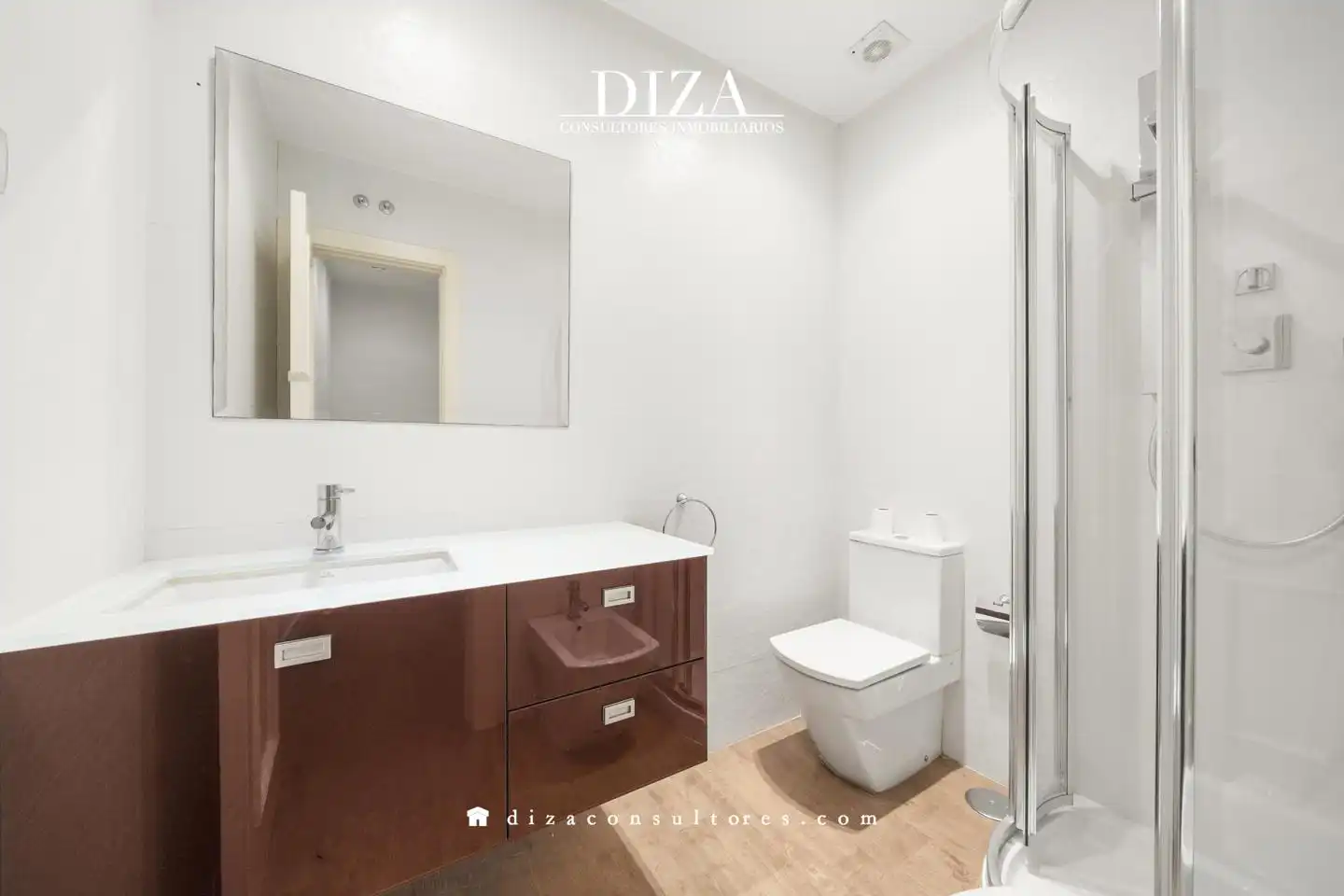 Bathroom of Houses for rent in Madrid  with Air Conditioner, Heating and Private garden