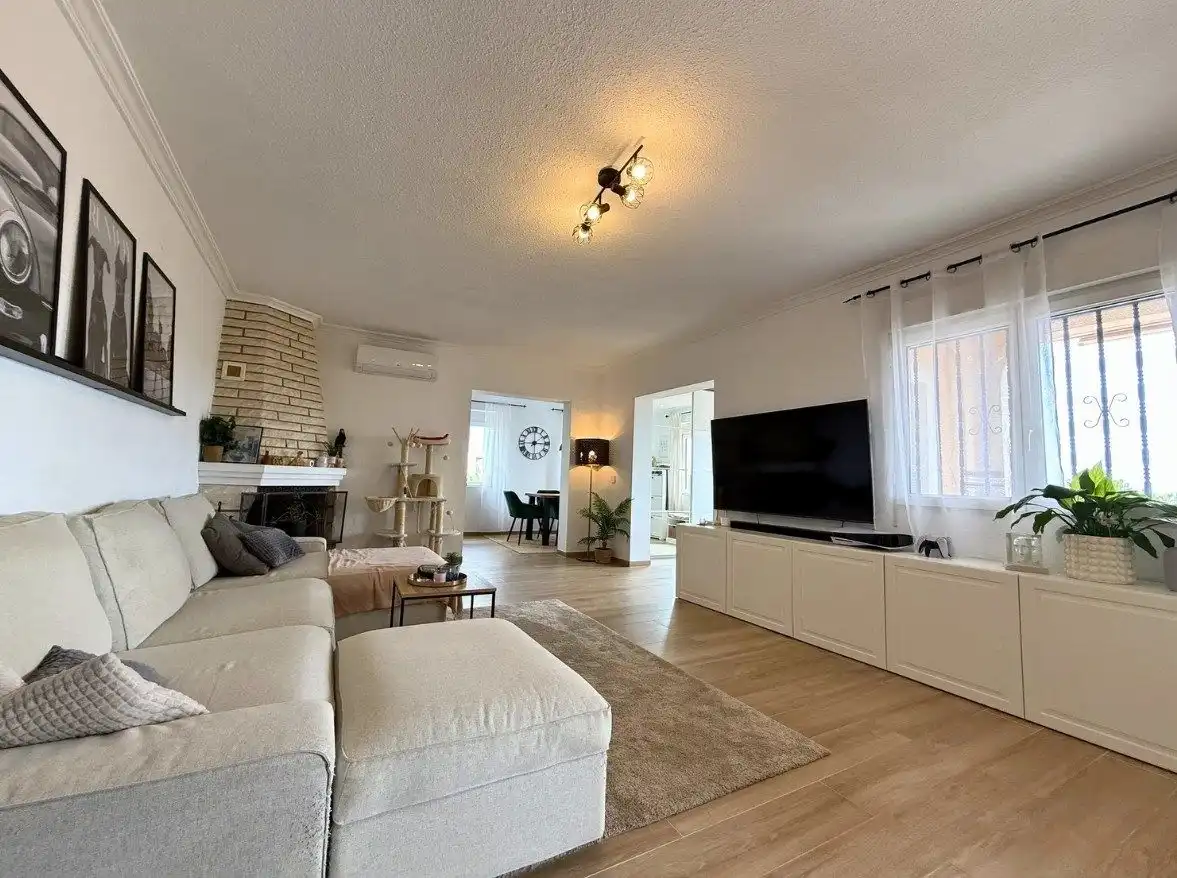 Sala d'estar de Casa o xalet en venda en Rojales amb Jardí privat i Terrassa
