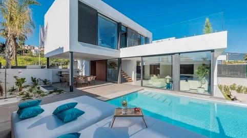 Foto 5 de Casa o xalet en venda a C. Condado de Huelva, 8, Paraiso - Barronal, Estepona