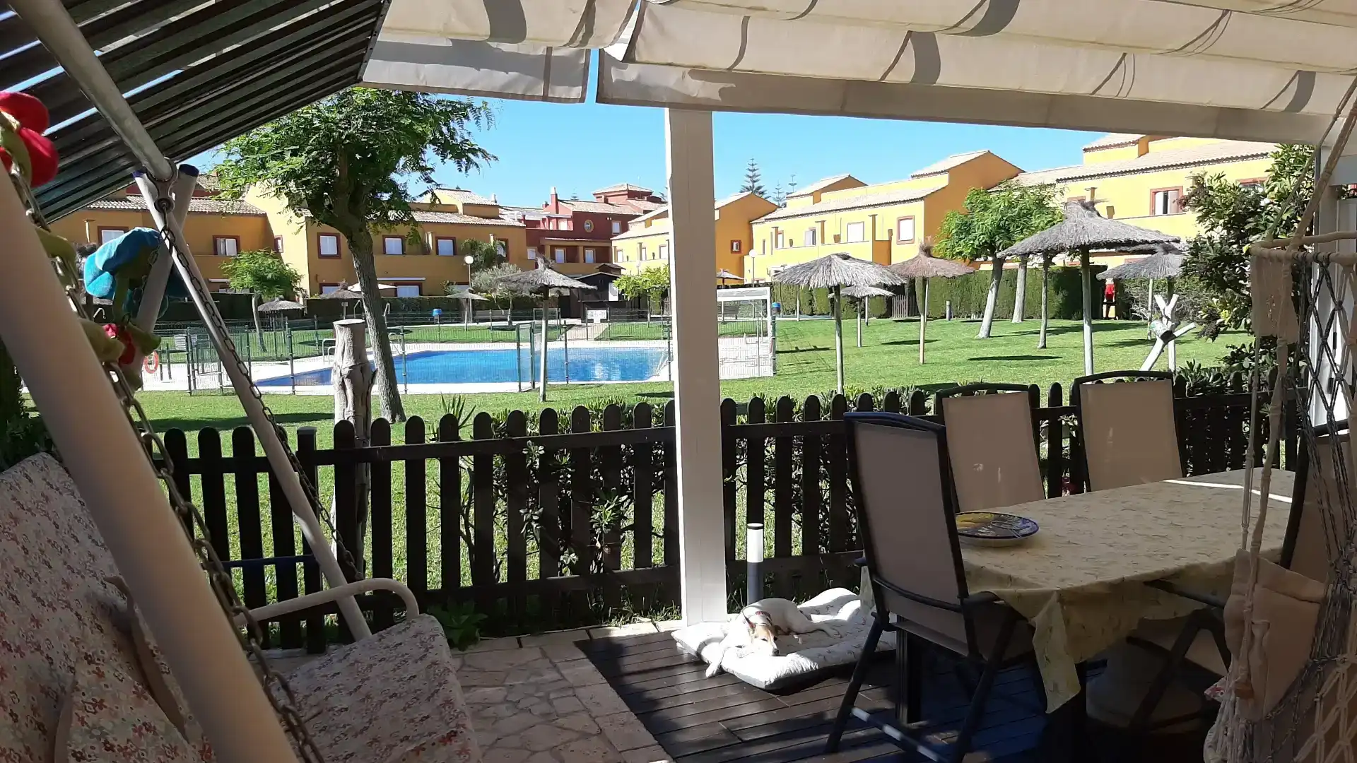 Terrassa de Casa adosada de lloguer en Rota amb Aire condicionat, Jardí privat i Traster