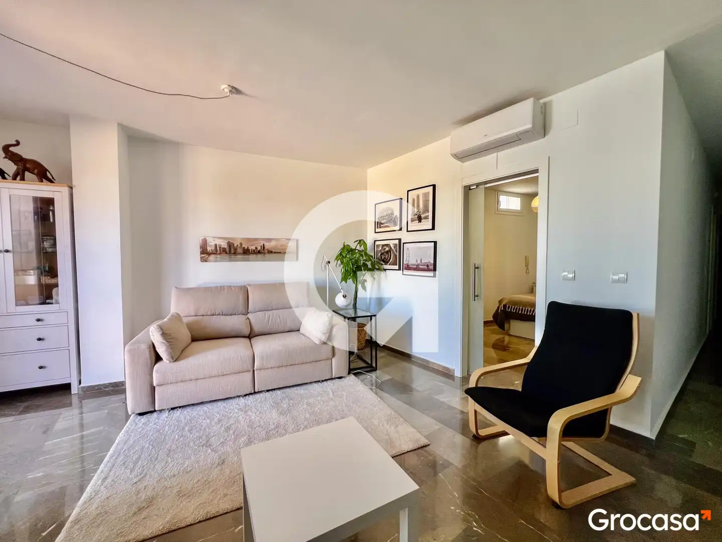 Sala d'estar de Àtic en venda en Vélez-Málaga amb Aire condicionat, Terrassa i Moblat