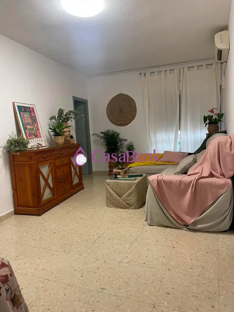 Sala d'estar de Pis en venda en  Córdoba Capital amb Aire condicionat i Moblat
