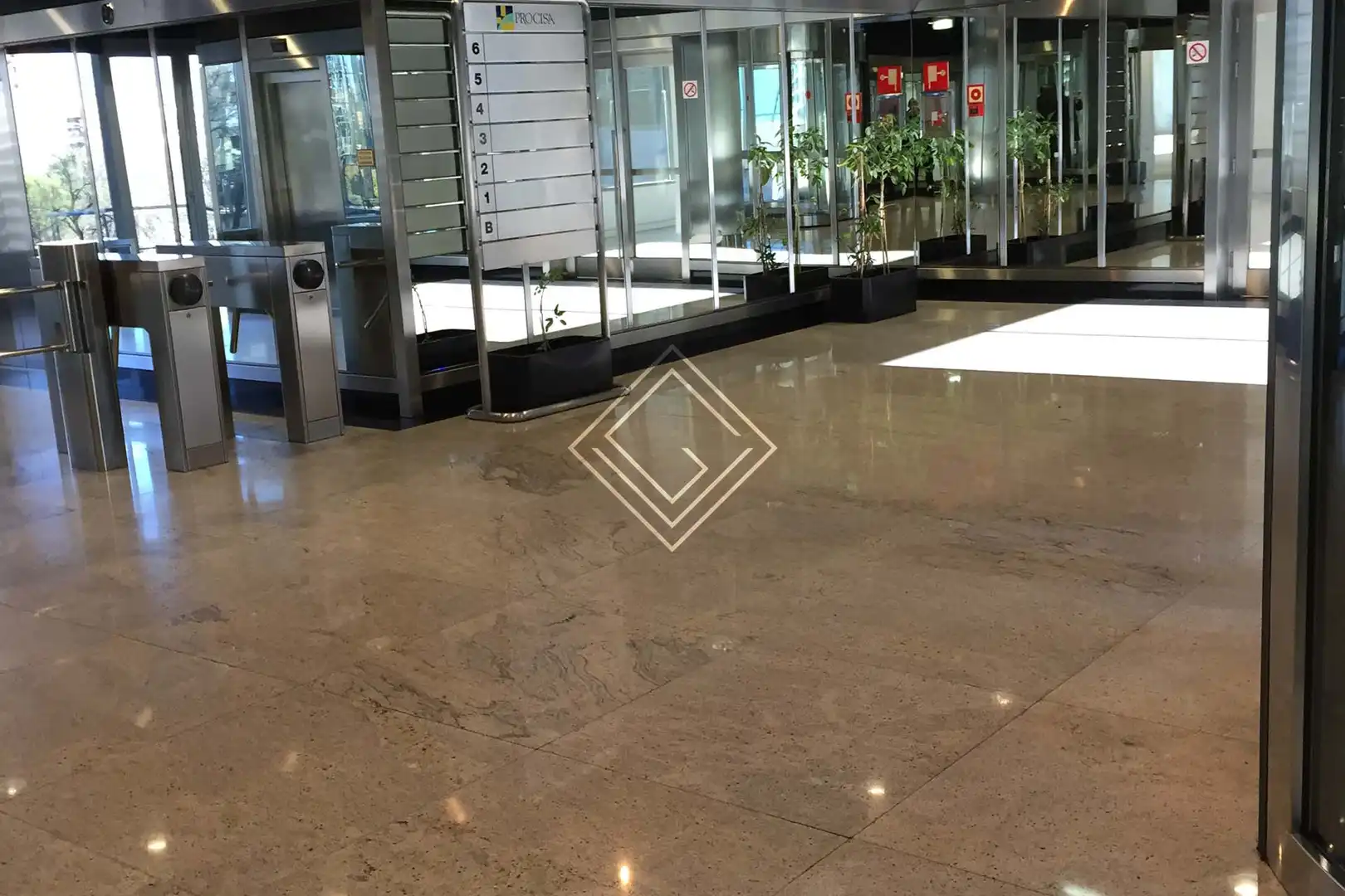 Office for rent in Madrid  with Air Conditioner and Heating