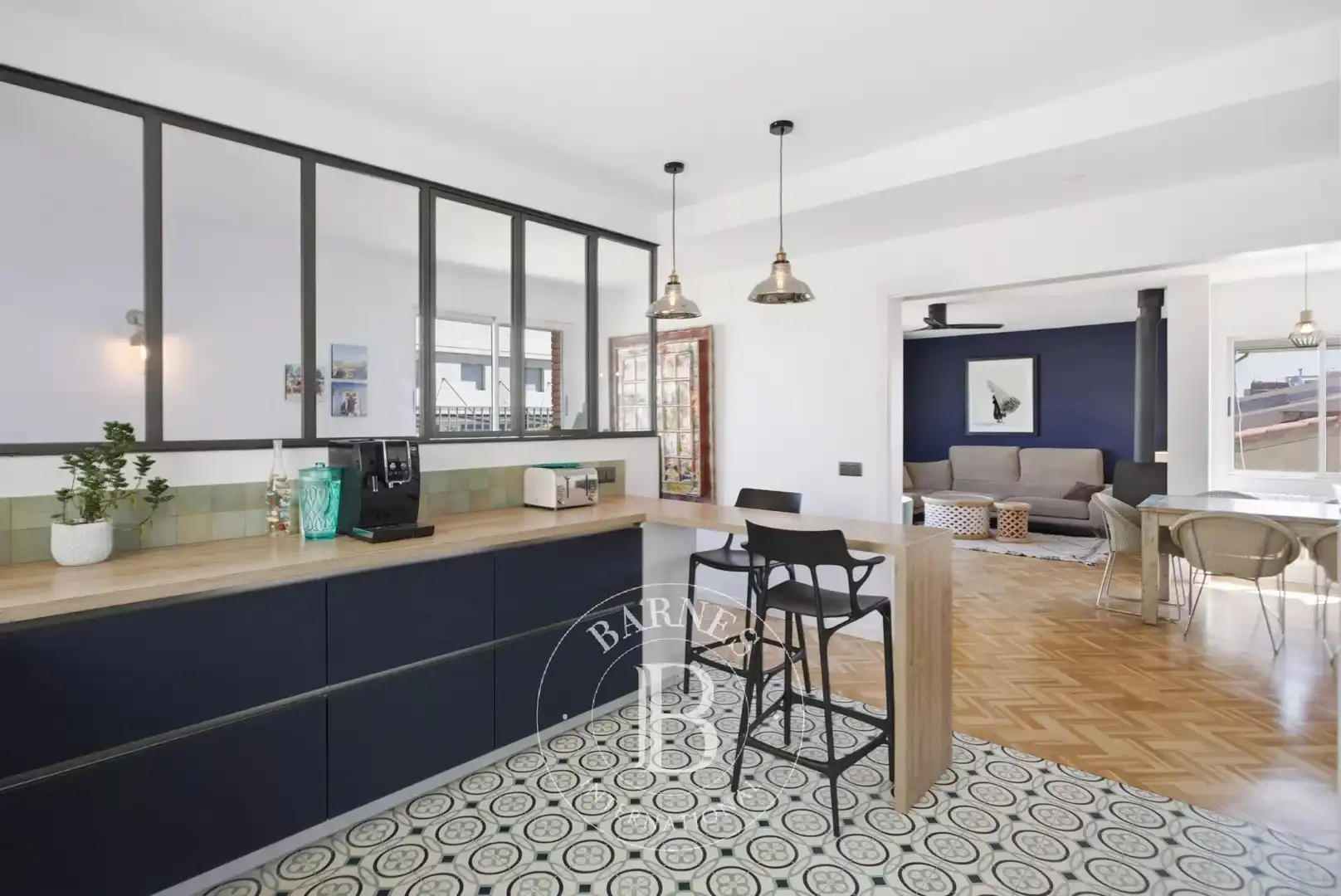 Küche von Dachboden zum Verkauf in Barcelona mit Klimaanlage, Heizung und Terrasse
