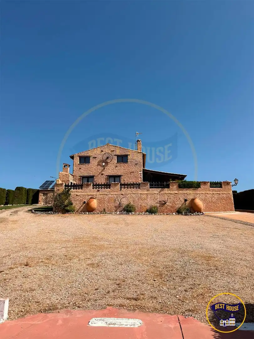 Casa amb terrassa en venda a DISEMINADOS