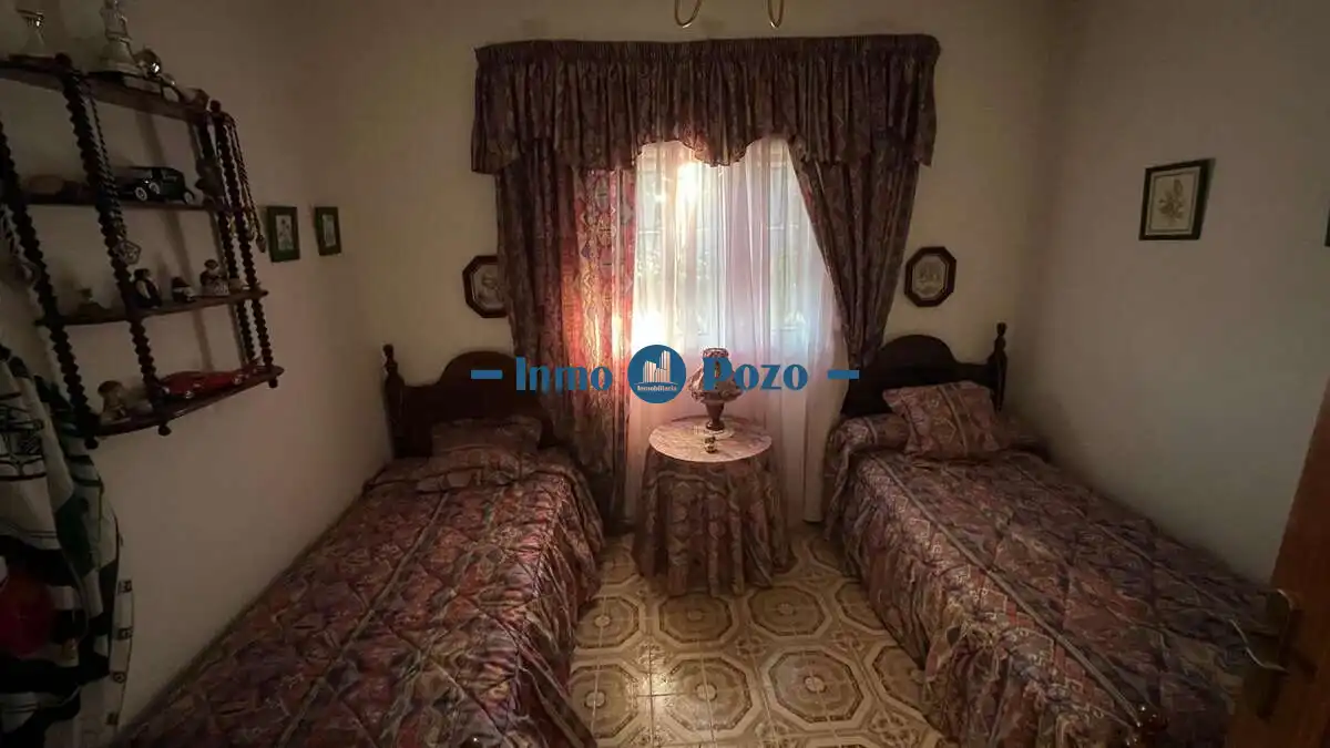 Bedroom of Houses for sale in Alange  with Private garden, Storage room and Swimming Pool