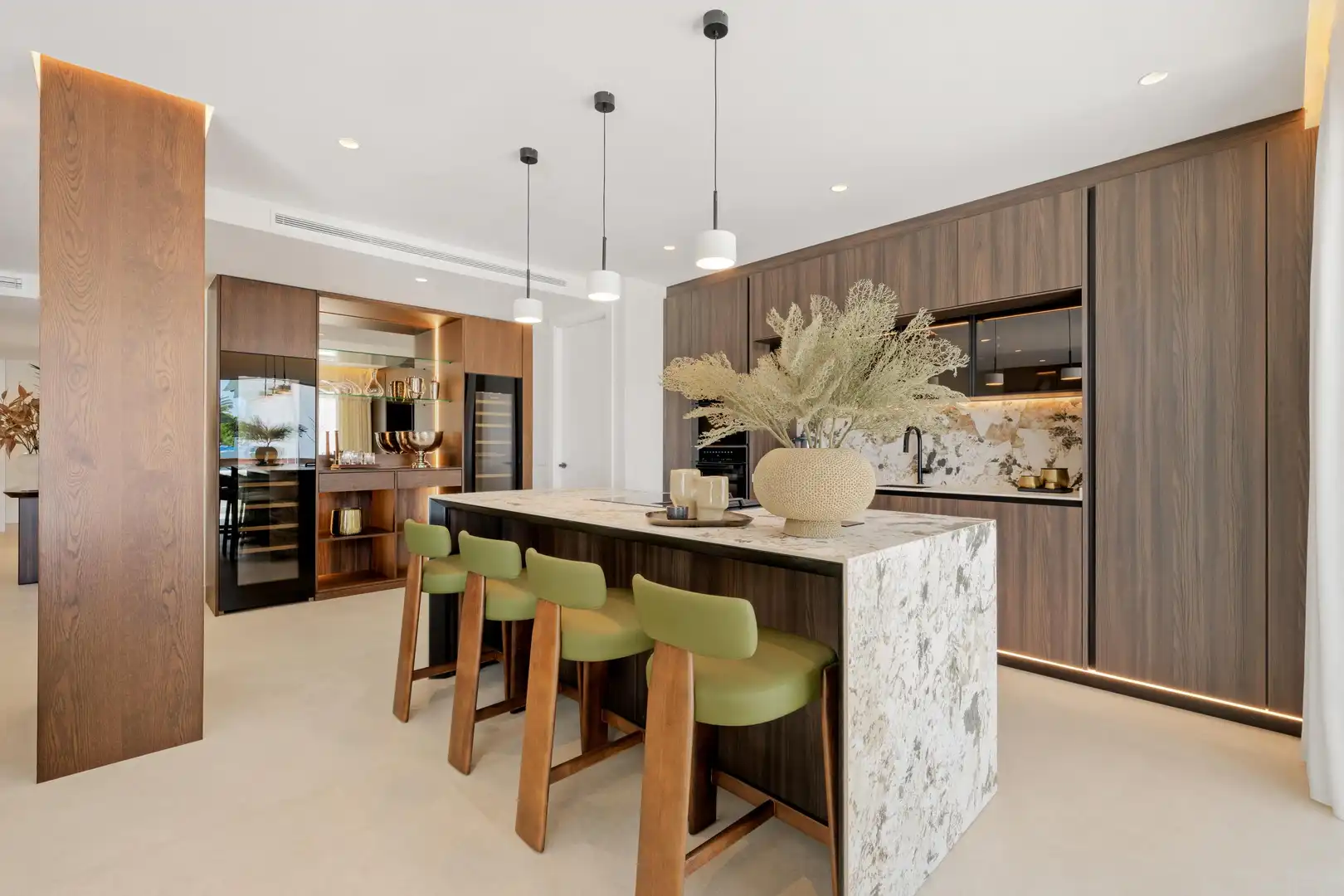 Kitchen of Apartments for sale in Marbella  with Air Conditioner, Heating and Alarm