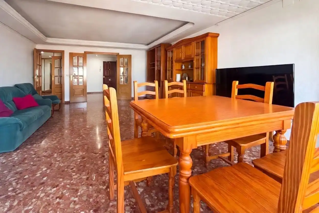 Flat with terrace for sale in Carrer del Cid 11, imagen 8