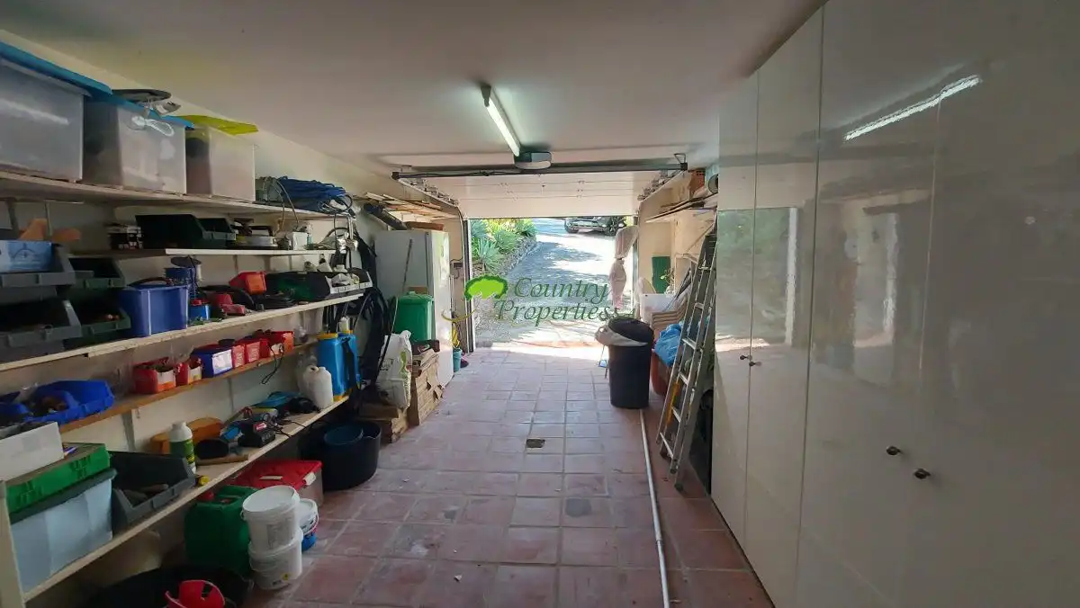 Finca rústica en venta en Torrox con Aire acondicionado, Calefacción y Jardín privado