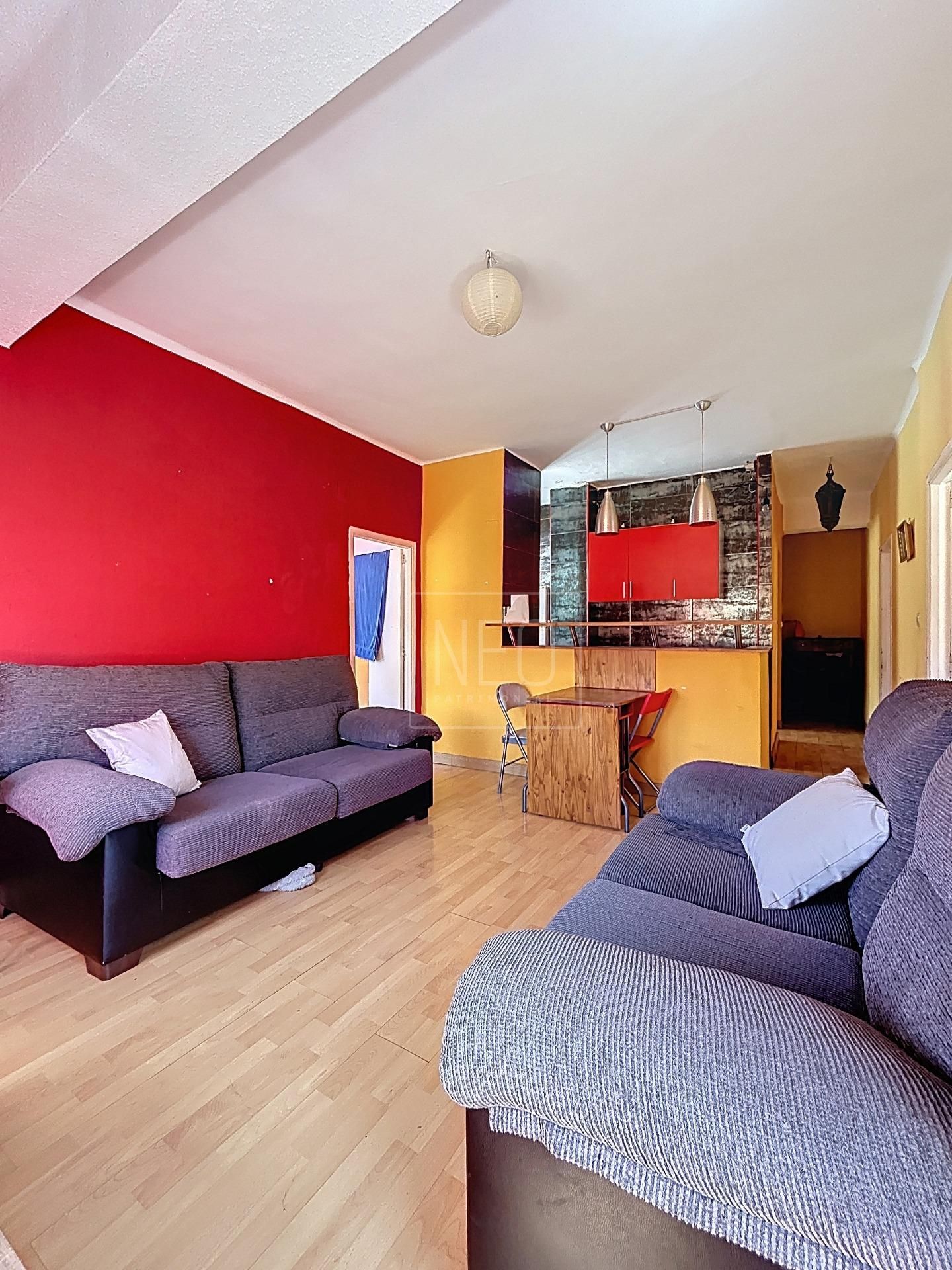 Living room of Flat for sale in  Granada Capital  with Terrace
