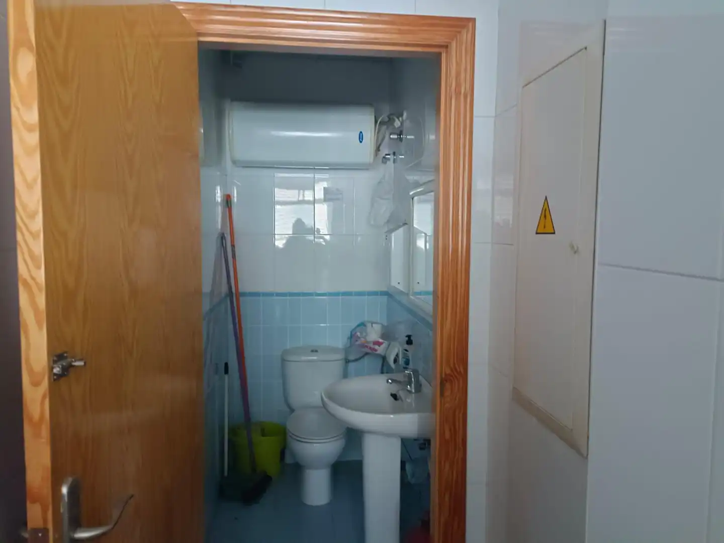 Local commercial à louer à Pedanías Este, imagen 9