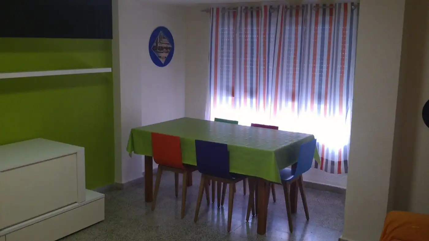 Comedor de Piso de alquiler en Valencia con Amueblado y Balcón