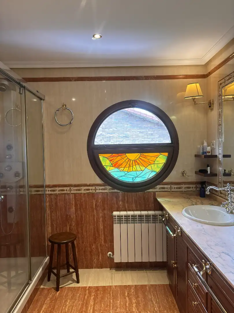Bany de Casa o xalet en venda en Guadarrama amb Calefacció, Jardí privat i Parquet