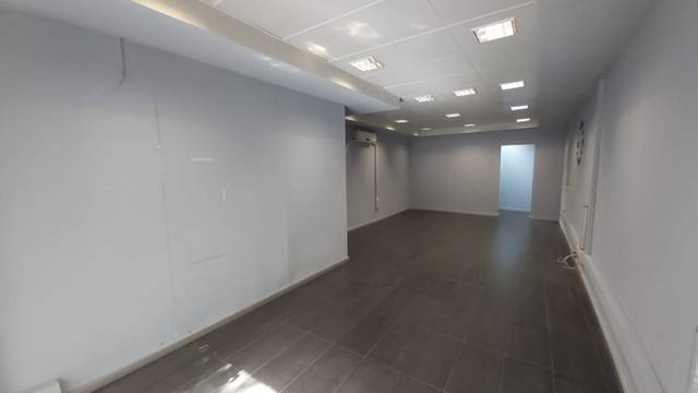 Local comercial en Alquiler en Carrer de Sant Ramon en Sant Ramón