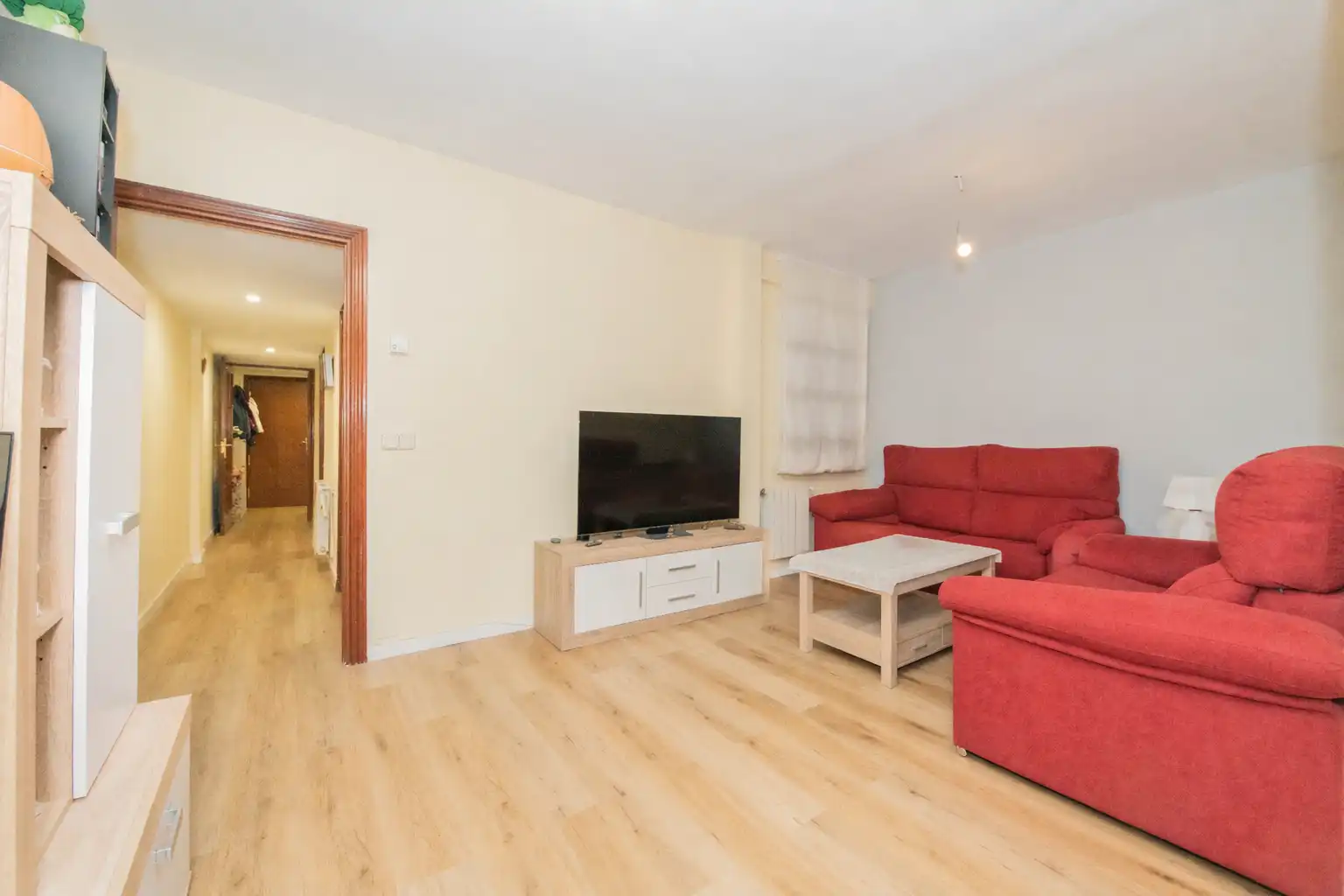 Living room of Flat for sale in Alcobendas  with Air Conditioner, Heating and Furnished