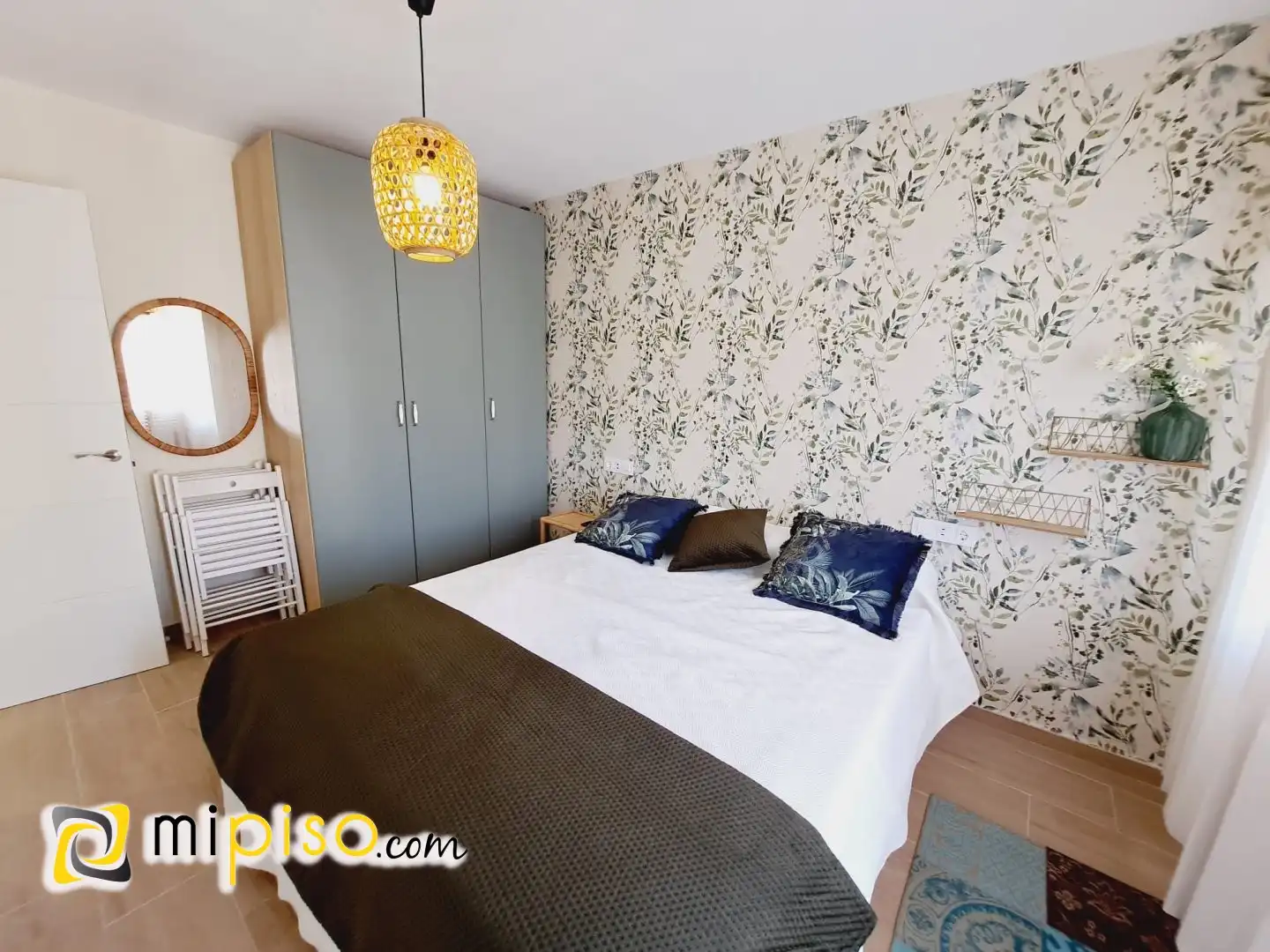 Schlafzimmer von Wohnung zur Miete in Laredo mit Terrasse und Möbliert