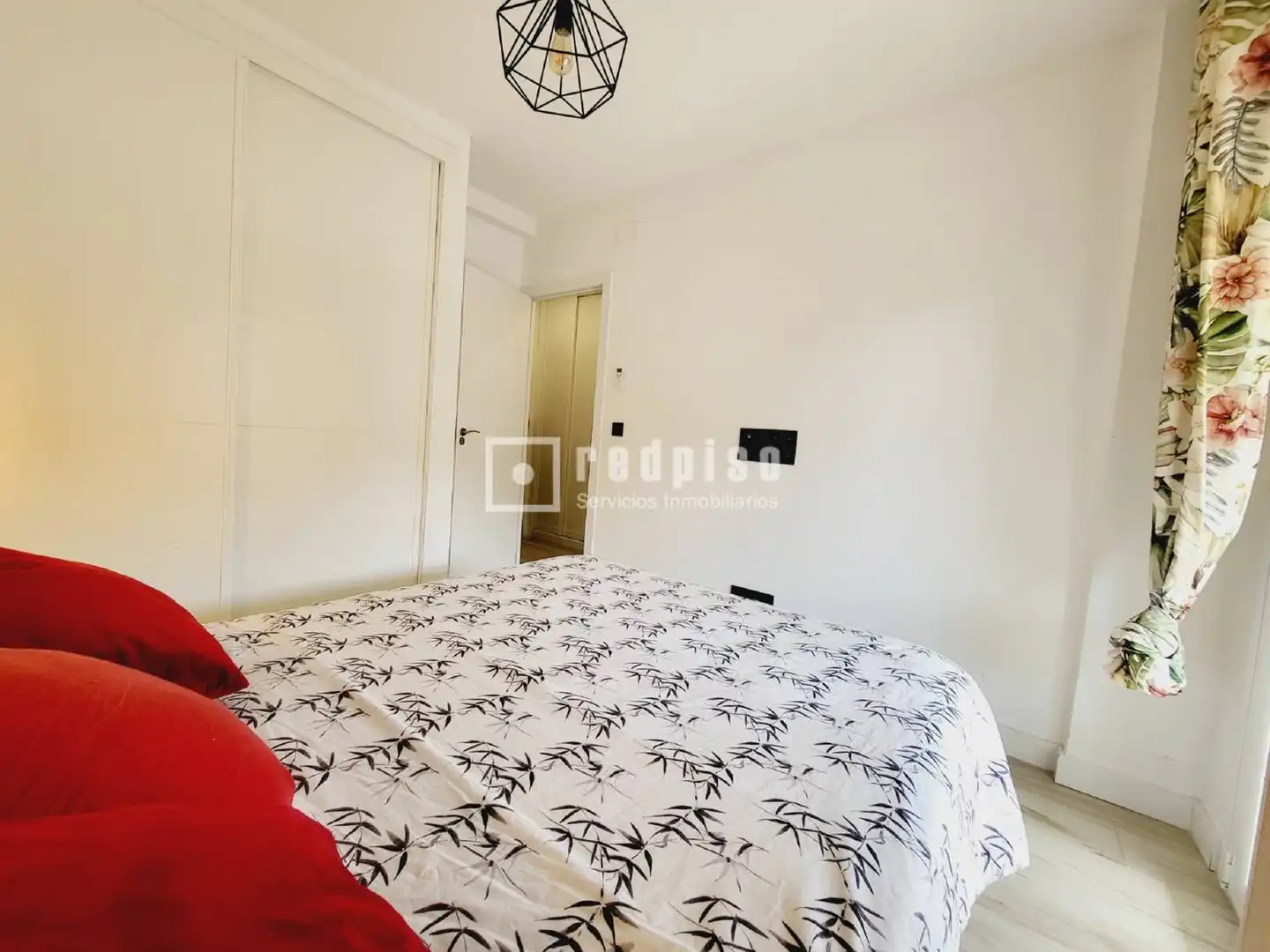 Habitación de Piso en venta en Alcobendas con Aire acondicionado, Calefacción y Terraza