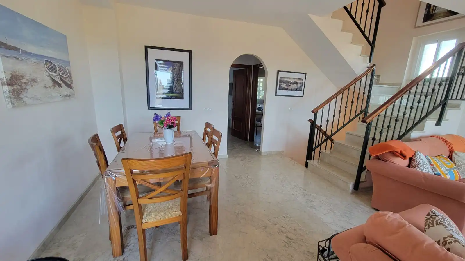 Comedor de Casa adosada en venta en Vélez-Málaga con Aire acondicionado y Piscina comunitaria