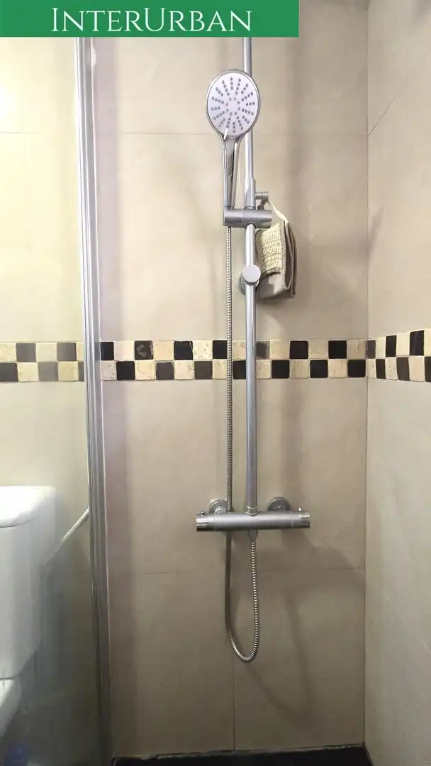 Piso en venta en Parque de la Bombilla