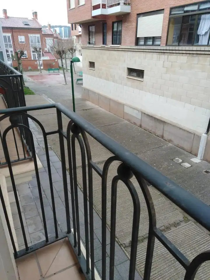 Pis amb ascensor de lloguer a Calle Pintor Miró, imagen 25