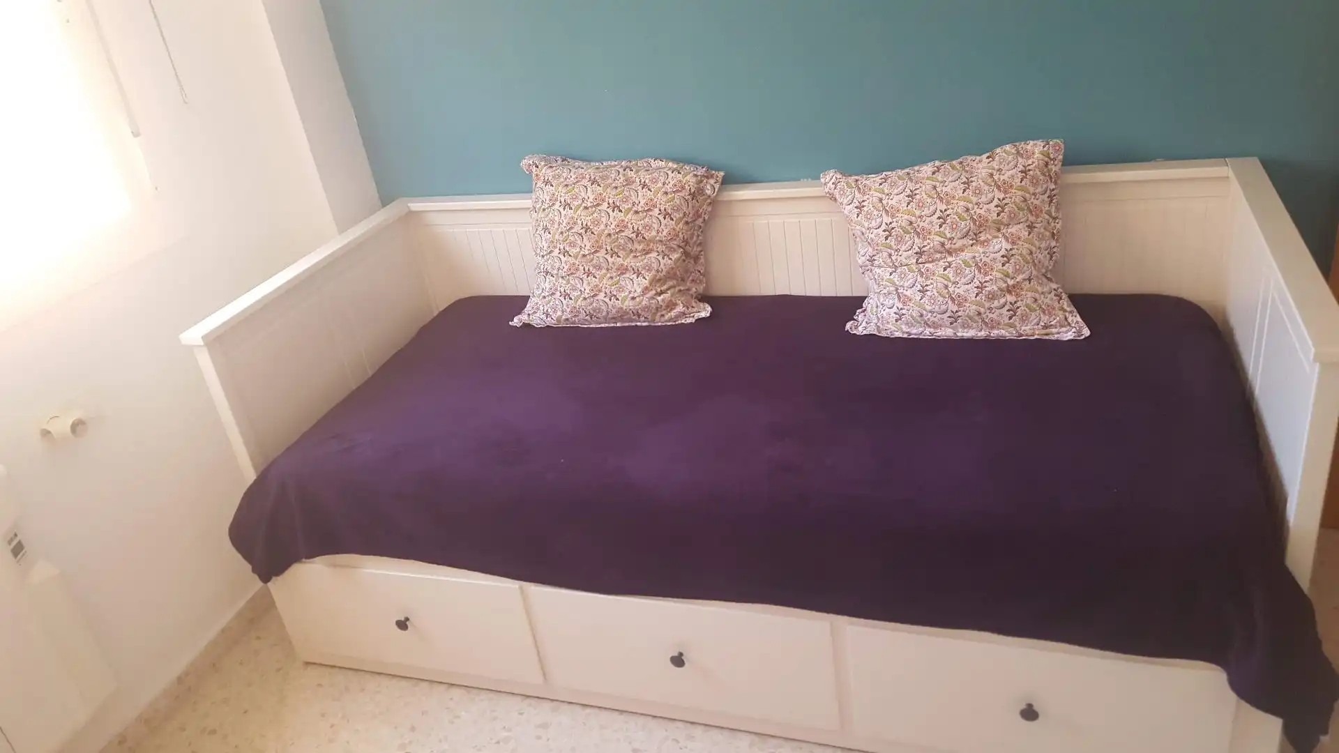 Bedroom of Flat for sale in San Roque