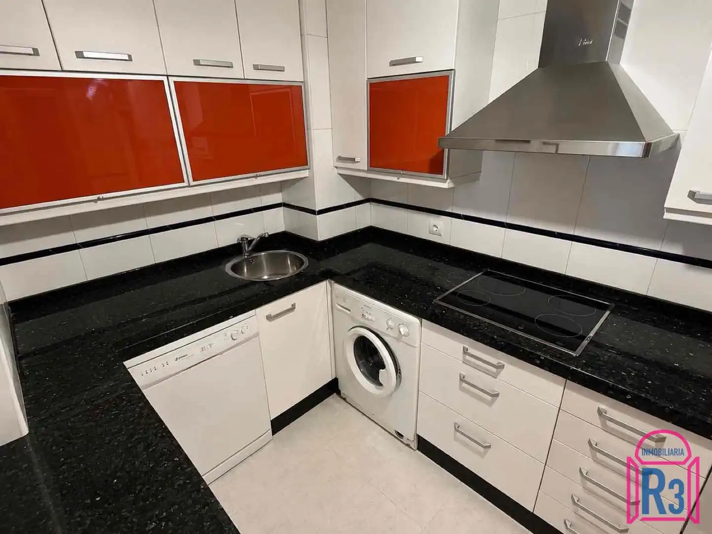 Cocina de Apartamento de alquiler en León Capital  con Calefacción, Terraza y Amueblado