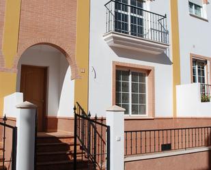 Exterior view of Single-family semi-detached for sale in Villanueva de la Concepción