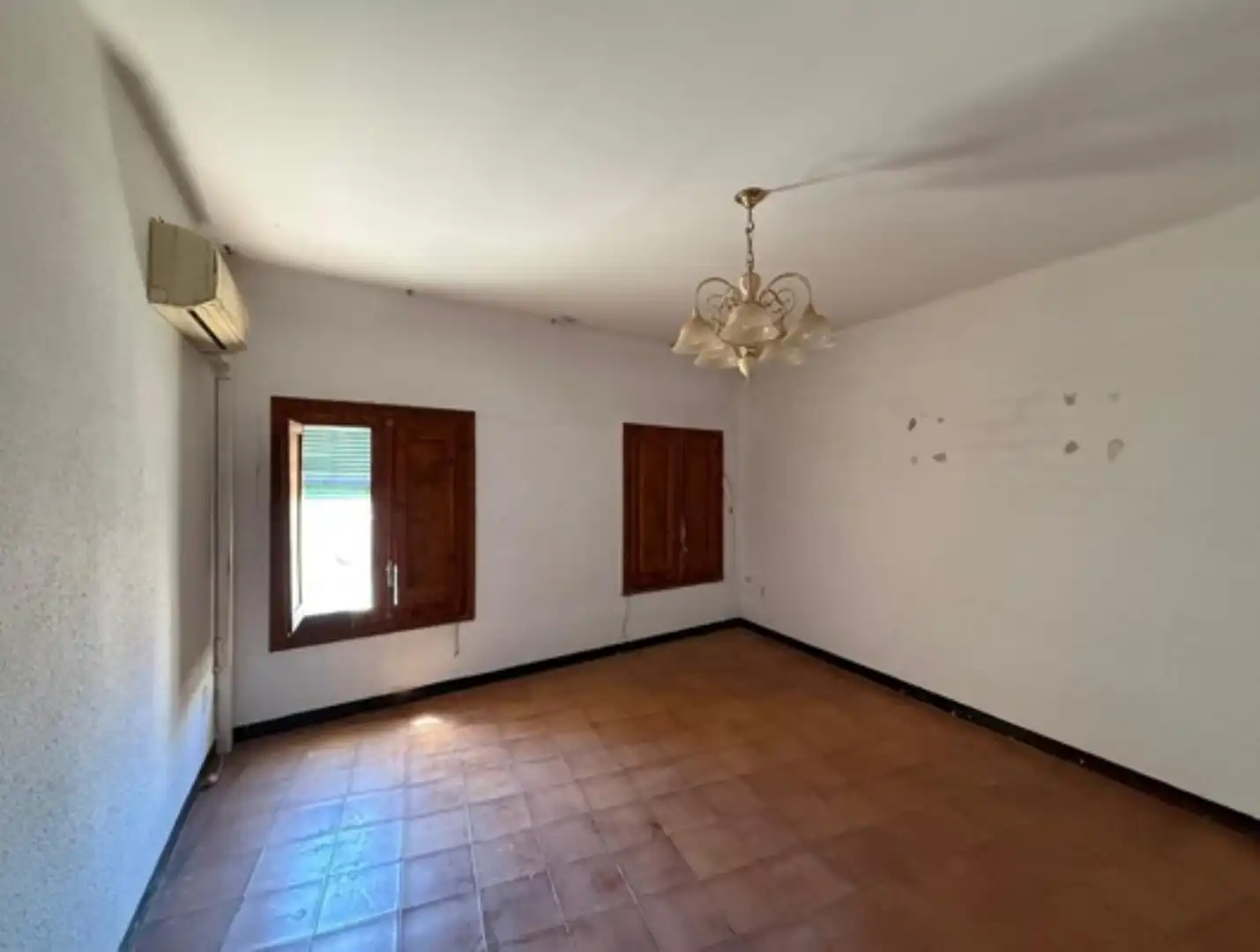 Flat for sale in Carrer de Santa Anna 22, imagen 3
