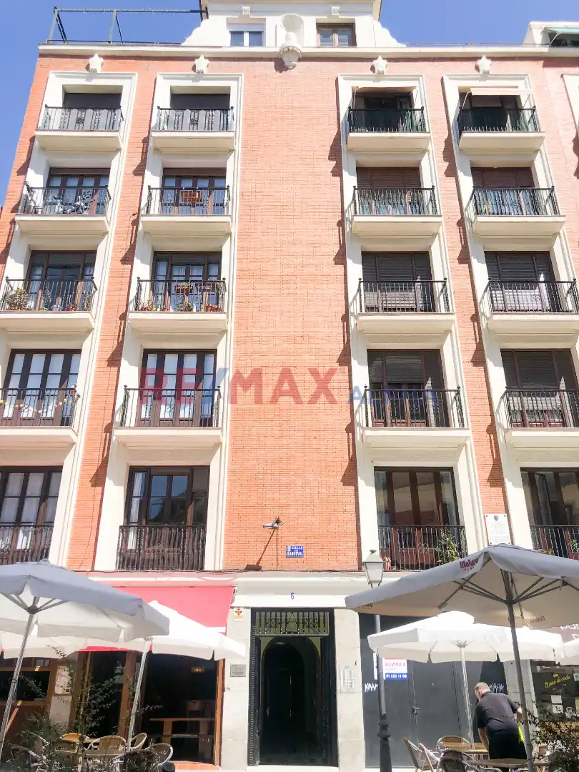 Exterior view of Flat for rent in Madrid  with Air Conditioner, Heating and Furnished