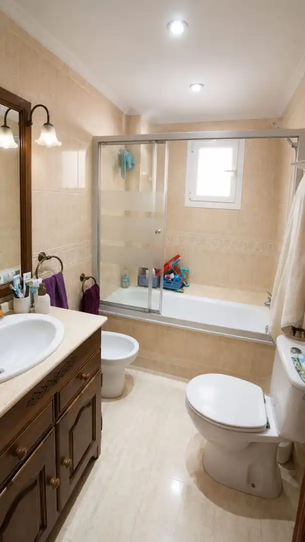 Baño de Piso en venta en Burriana / Borriana con Aire acondicionado, Terraza y Trastero