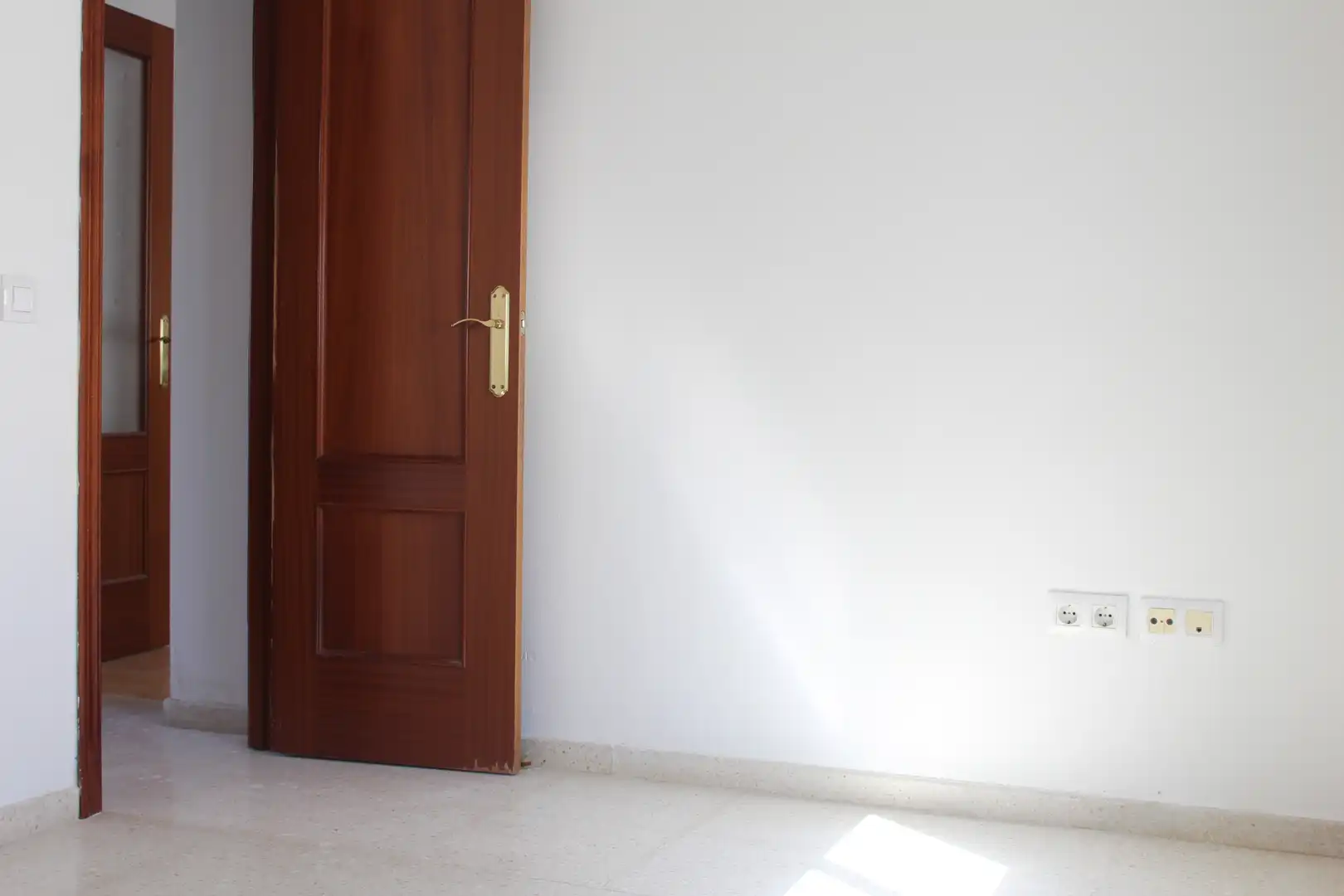 Casa adosada en venda en Burguillos amb Aire condicionat, Jardí privat i Balcó