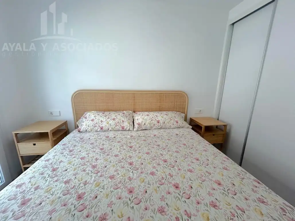 Schlafzimmer von Wohnung zum Verkauf in La Manga del Mar Menor mit Klimaanlage, Heizung und Parkett