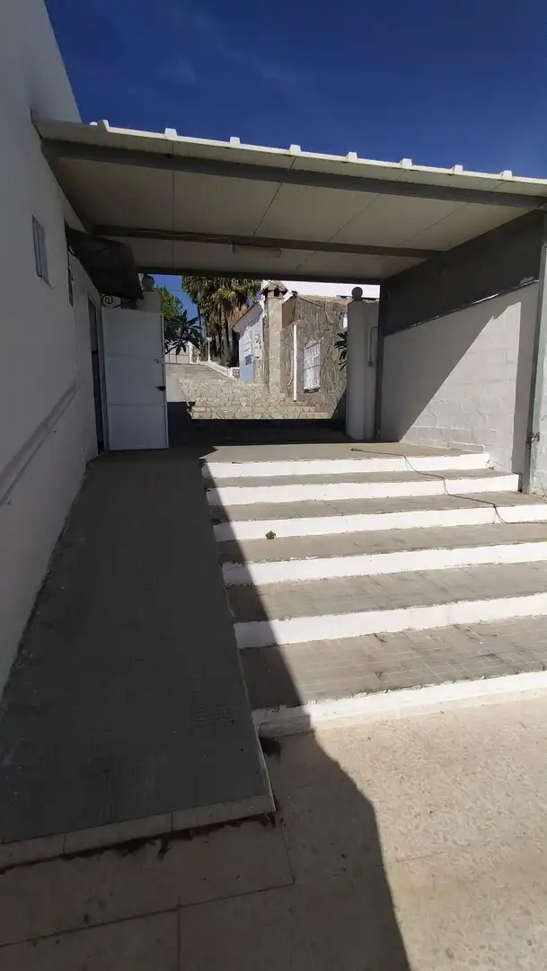 Vista exterior de Finca rústica en venda en Chiclana de la Frontera amb Aire condicionat, Terrassa i Traster